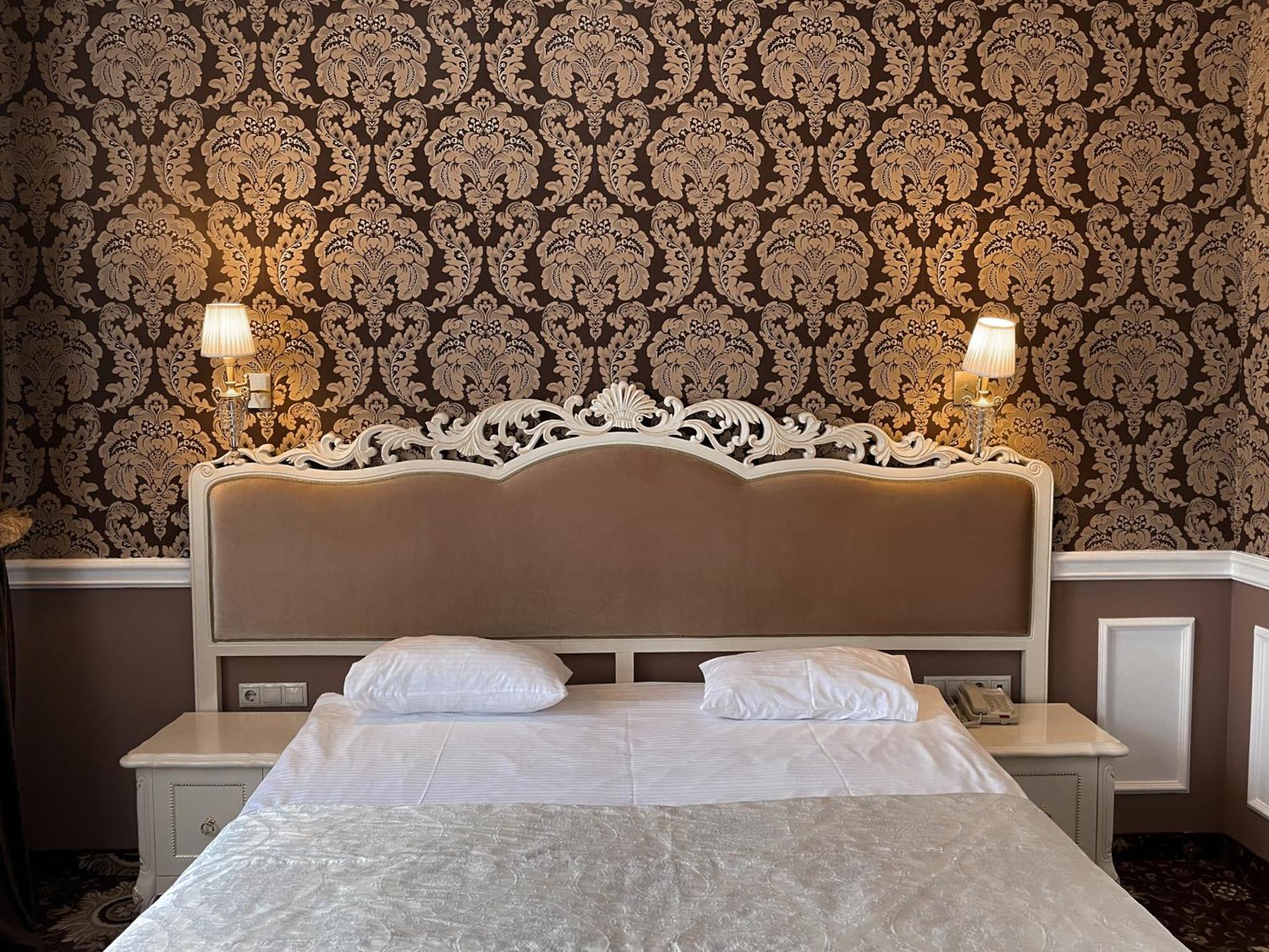 Royal Grand Hotel Kiev Habitación foto