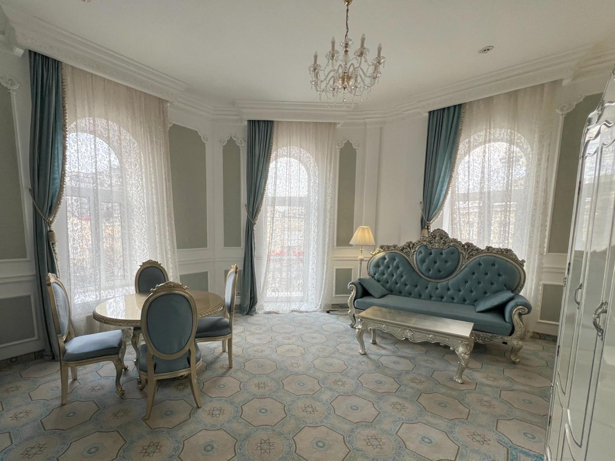 Royal Grand Hotel Kiev Habitación foto